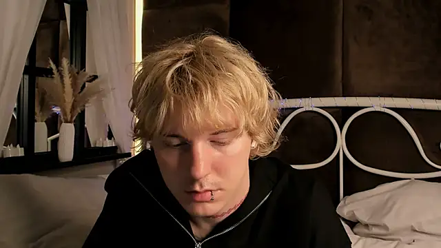 Chat XXX Live Benjamin_Harris