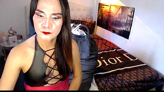 XXX chat uživo modela NinaDOM4CUM