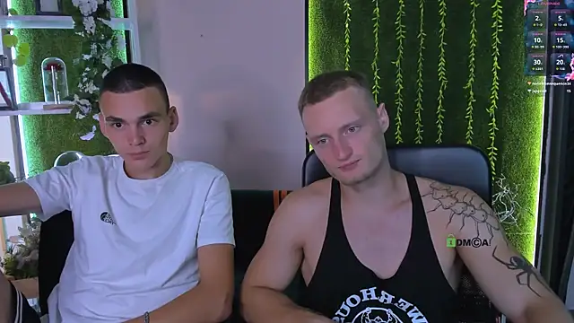Show modela mike_crist na web-kameri