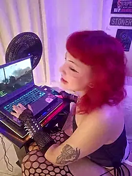 Sarah-Stoner Chat XXX in diretta