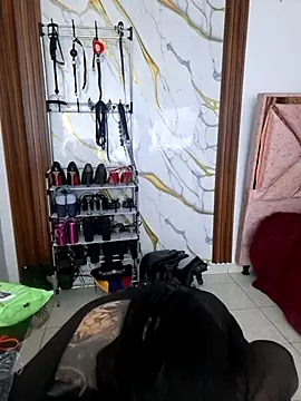 valen_ros' Live XXX Chat