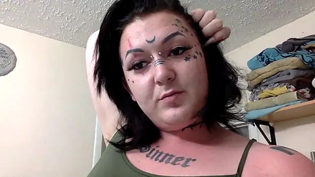 CurvyTrans2002 – Naživo XXX chat