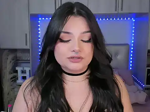 Chat +18 de Honniewhitee_ ao vivo