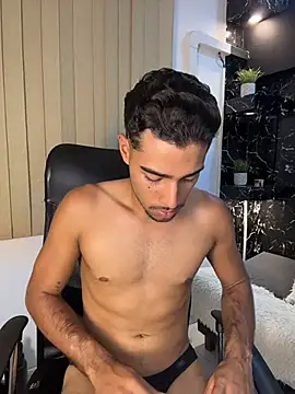 Alejandro_Greco Live XXX Chat