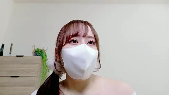 Chat XXX en directo de natsumi_NTR_TV