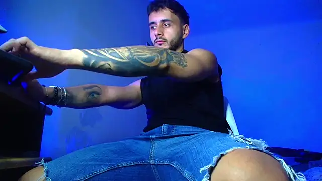 Онлайн чат XXX XanderCage99