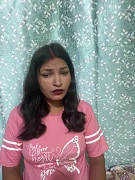 Priyaa_1433 লাইভ XXX চ্যাট