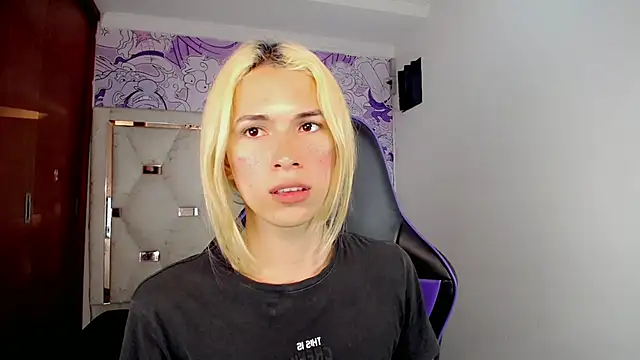 XXX chat uživo modela Larry_craft