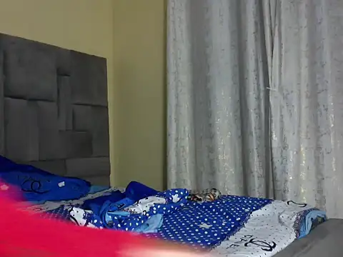 Chat +18 de Cuteebony16 ao vivo