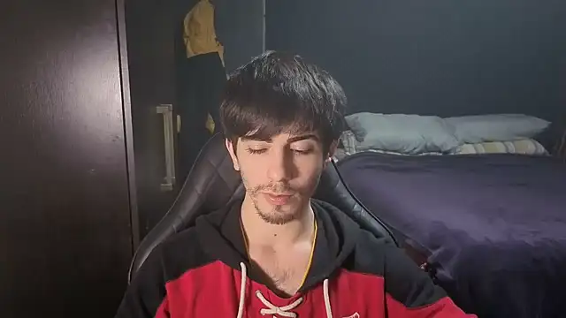 skinny-bwc's Live XXX Chat