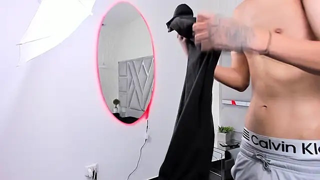 MikeHunteer Live XXX-Chat
