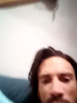 Concrete_Daddy: διαδικτυακό σόου στην κάμερα