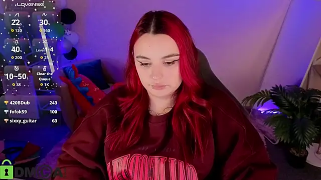 Mia_R0ss élő XXX-chatje
