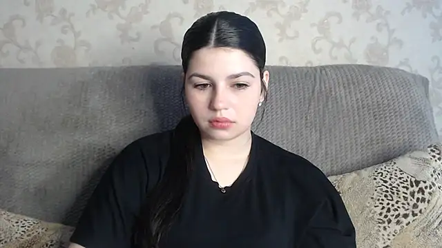 KisaModel's Live XXX Chat