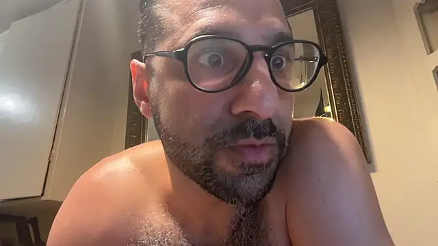 bulldog2069 live XXX chat