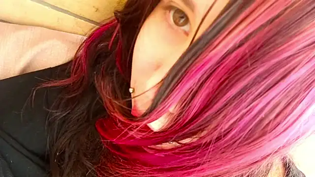 IronicBuckle Live XXX-chat