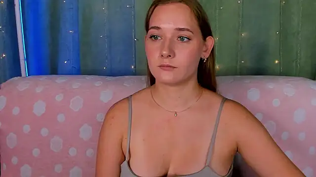AlinaVice's Live XXX Chat