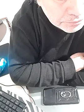 Czat XXX na żywo – 12Paradarte