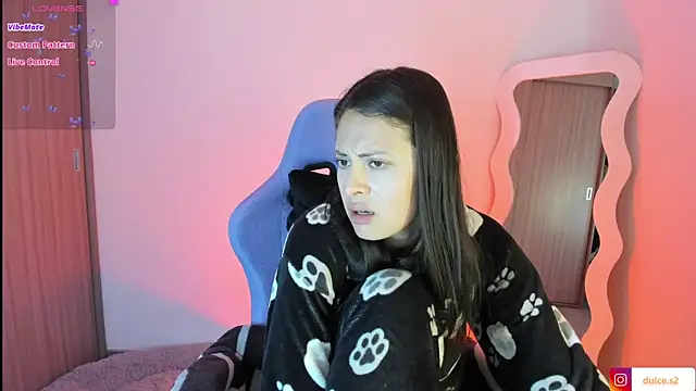 Chat +18 de Kylie_Wet ao vivo