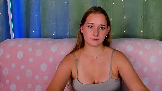 Chat +18 de AlinaVice ao vivo