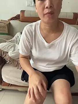mimi2052's Live XXX Chat