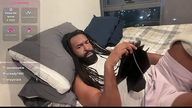 blackmuscless live XXX chat