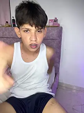 Živý XXX chat Samu_bahachira