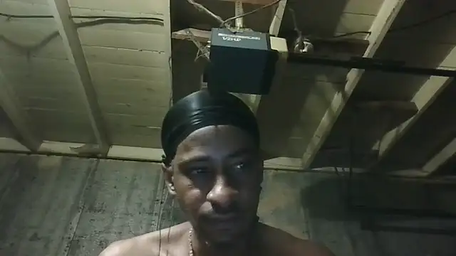 Leo99842 Webcam show