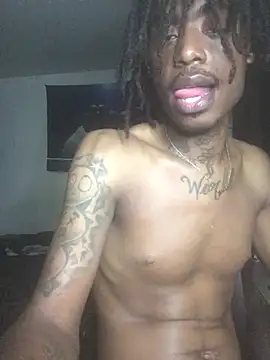 slimgod13 élő XXX-chatje
