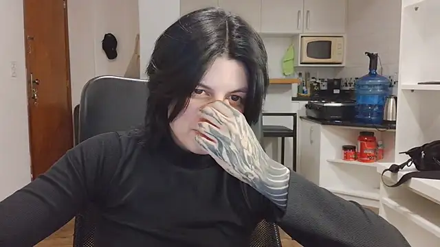 kyslrana Chat XXX in diretta