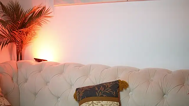 AileenKiss Chat XXX live