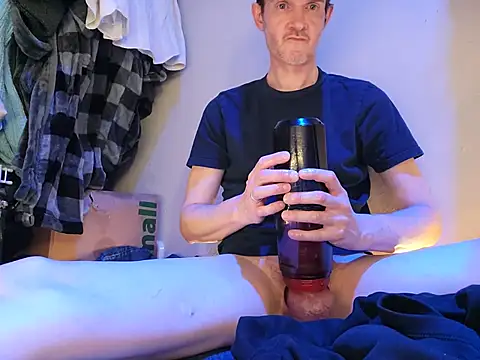 Drewpackn8 élő XXX-chatje