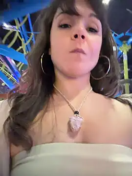 BaileyMFox Chat XXX in diretta