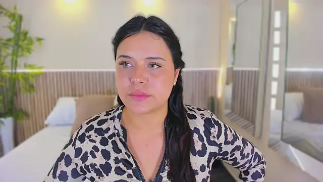 GeorginaReyes' Live XXX Chat
