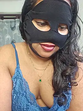 Hima_kerala – Live XXX-chat