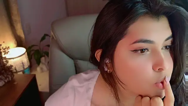 Chat XXX ao vivo de Nannicutee