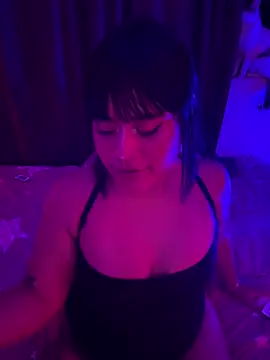 Chat +18 de Estefany_yeager ao vivo