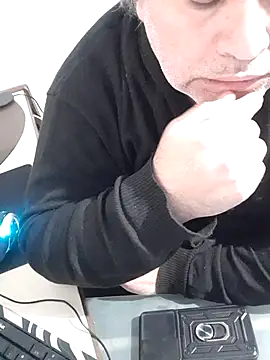 12Paradarte's Live XXX Chat