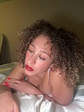 LyraCovee Live XXX-chat