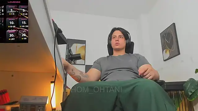 Thom_Ohtanin Live XXX chat