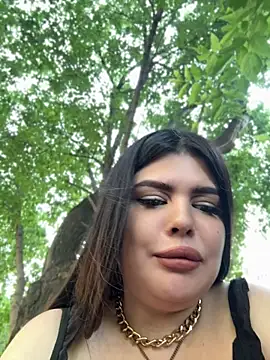 AmelliaDiamond Adlı Modelin Canlı XXX Sohbeti