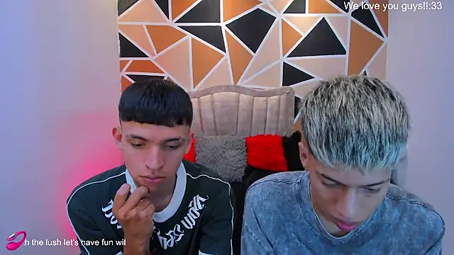 Juan_Nd_Steven – Live XXX-chat