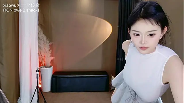 Banana-Milk69's Live XXX Chat