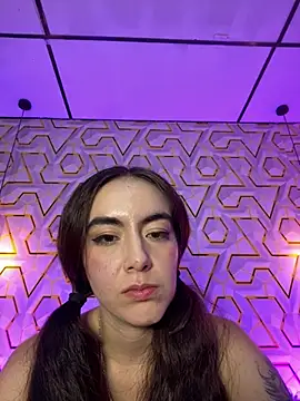 MelanyyJhonson15 – Live XXX-chat