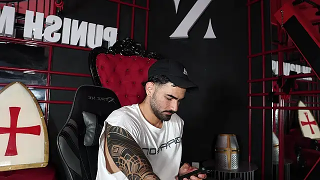 Austin_bolt's Live XXX Chat