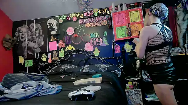 Splash_Queen420 – Naživo XXX chat