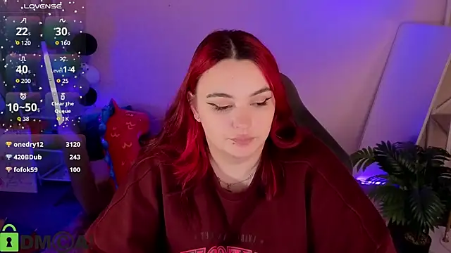 Mia_R0ss Chat XXX in diretta
