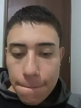 Онлайн чат XXX Thiagoo_Vega