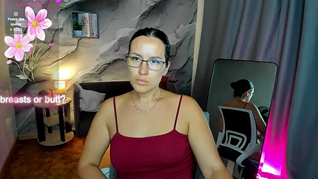Chat XXX ao vivo de asti_bubbles