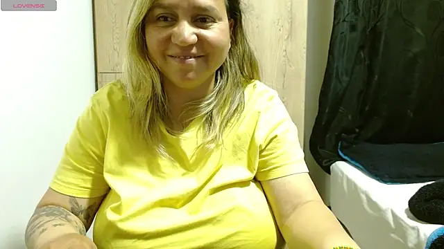 دردشة LauraReeves الجنسية المباشرة